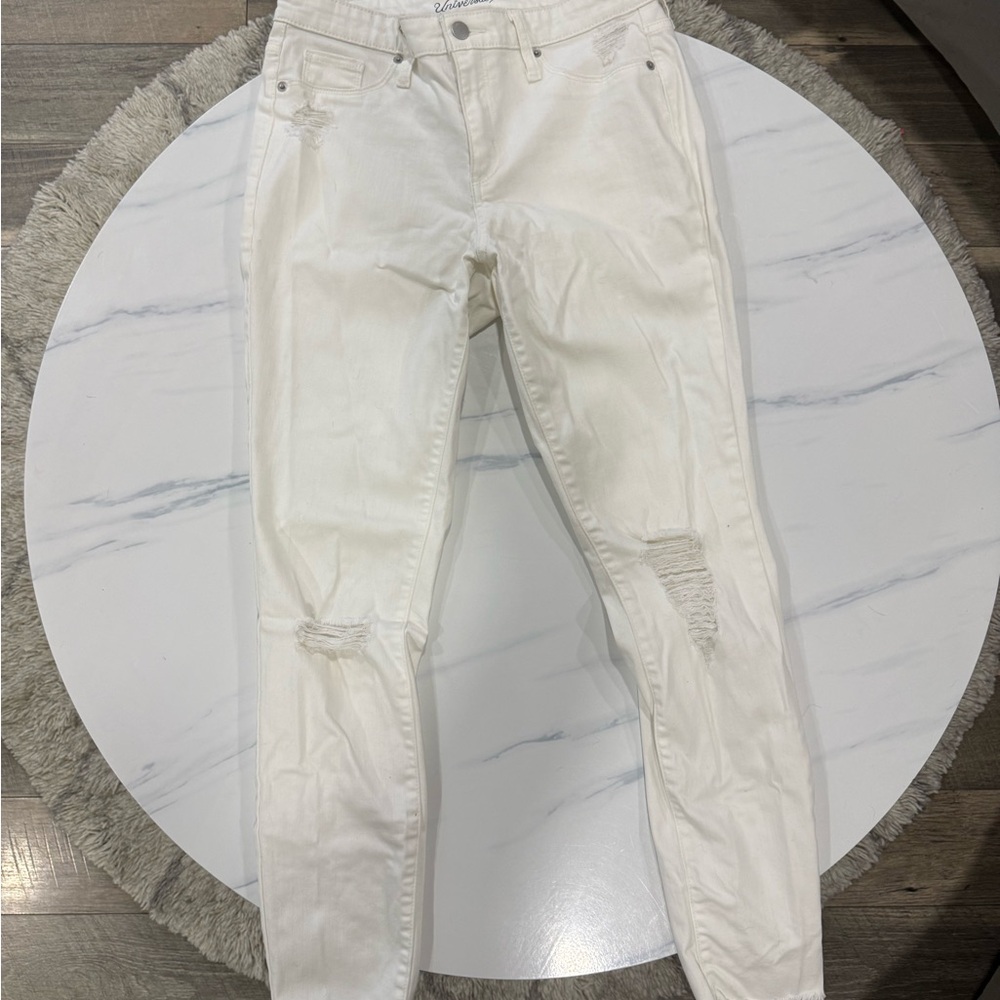 Universal Thread White Distressed Skinny Jeans